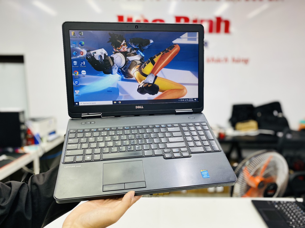 tổng quan dell latitude 5540