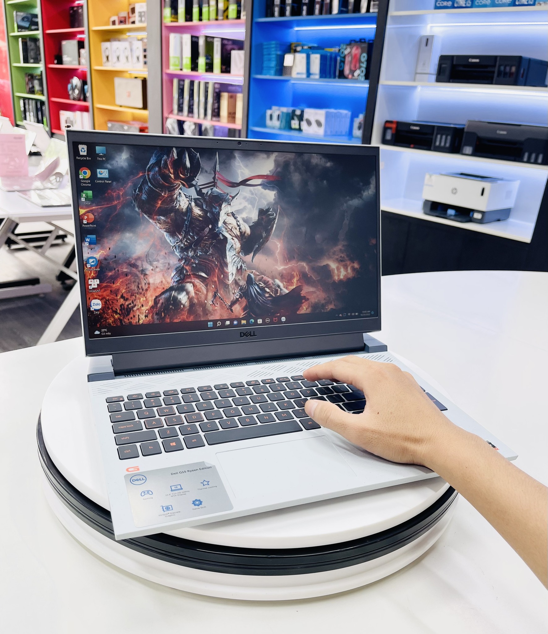 laptop cao cấp bền bỉ