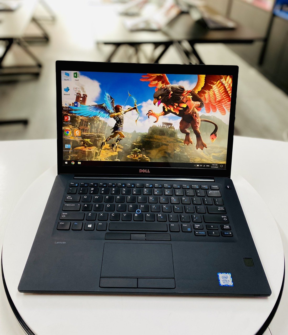 tổng quan dell latitude 7490