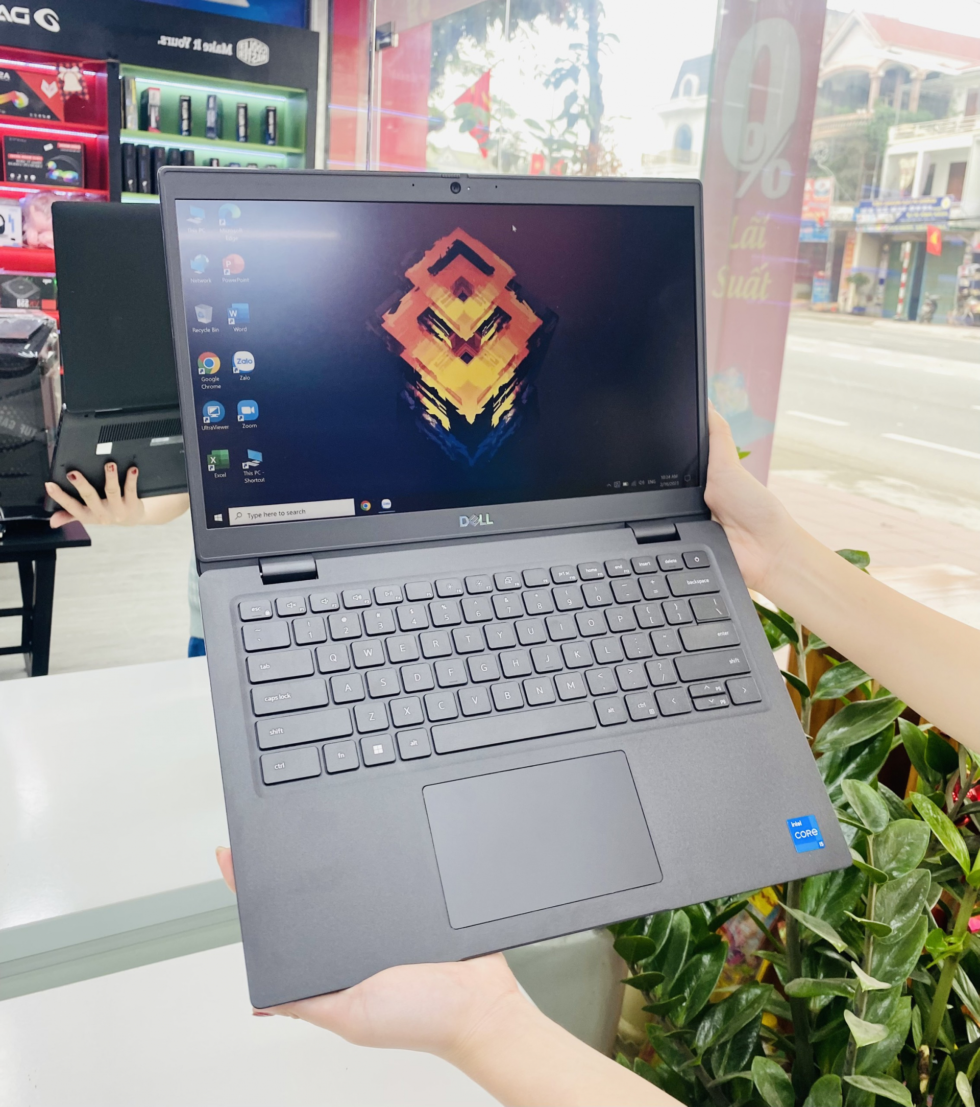 laptop nghệ an chính hãng