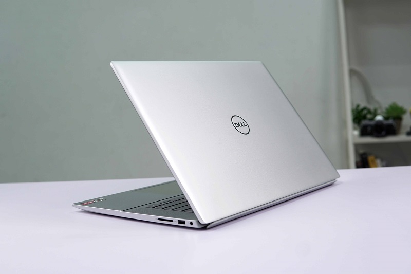 thiết kế dell inspiron 5625 ryzen 7