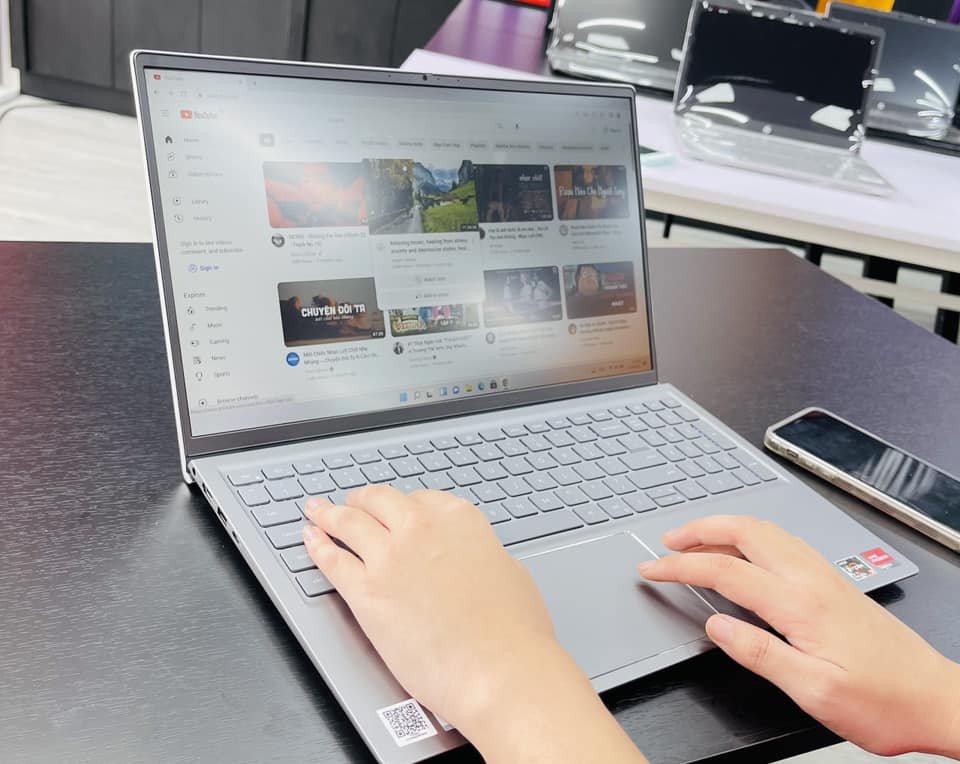 Dell inspiron 5515 ryzen 5 5500u review tại Bỉm Sơn