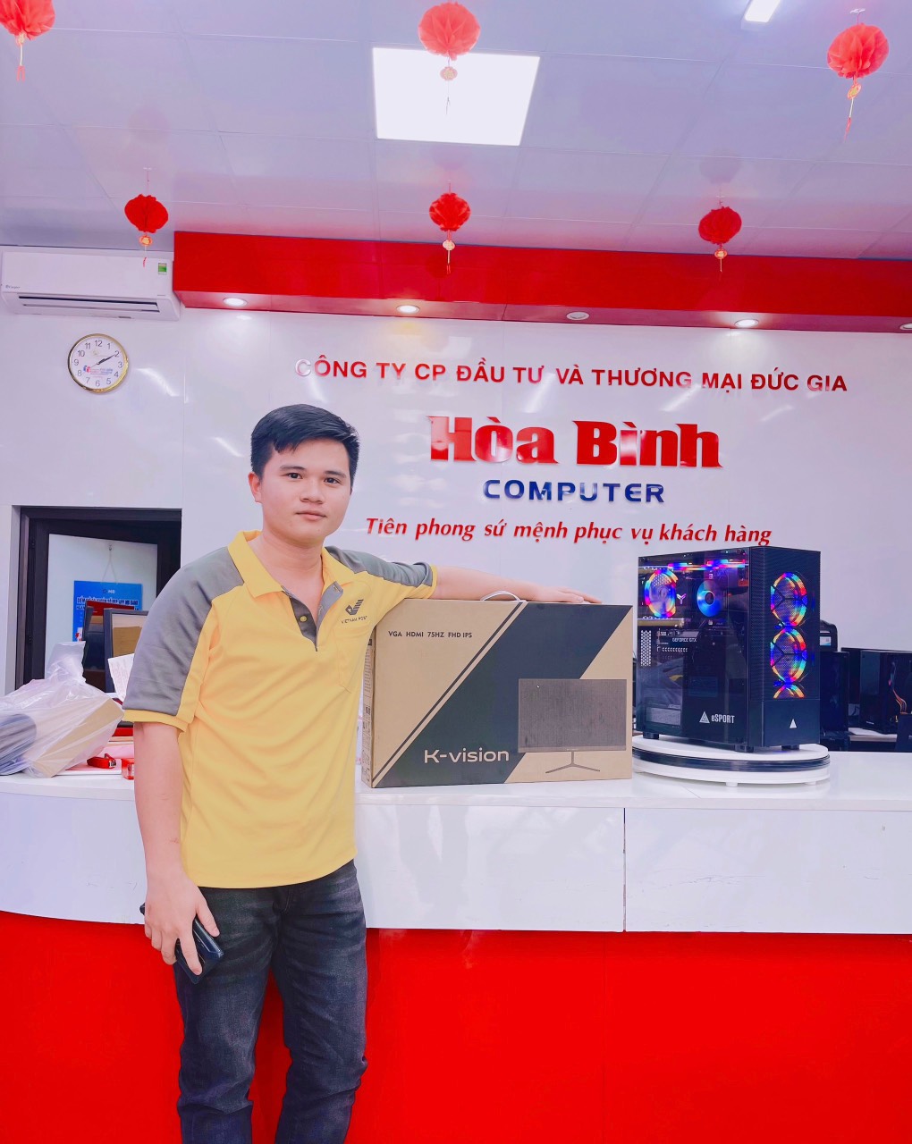 Hòa Bình Computer địa chỉ thu mua màn hình máy tính uy tín 