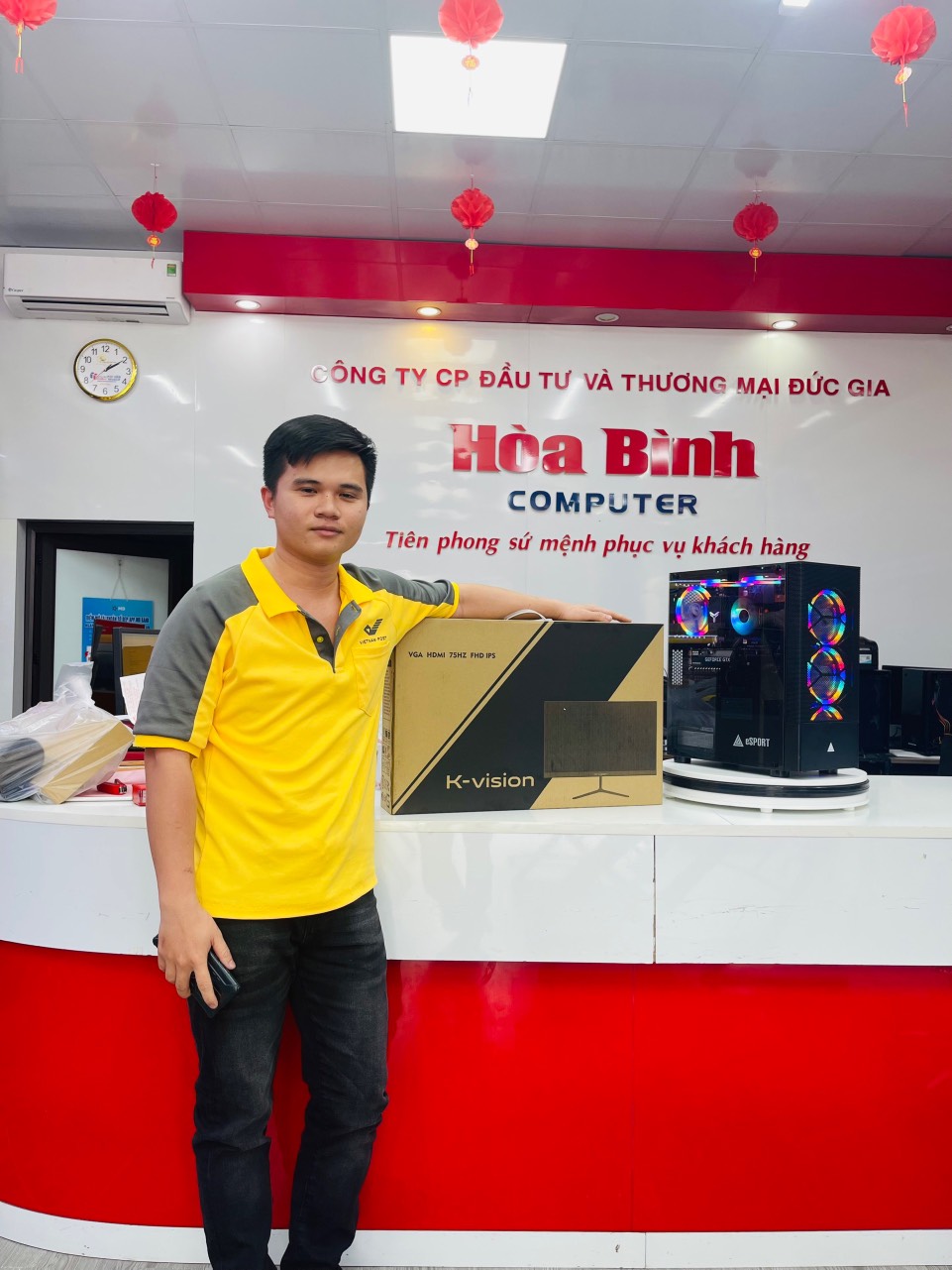 Mua màn hình máy tính chất lượng tại Hòa Bình Computer