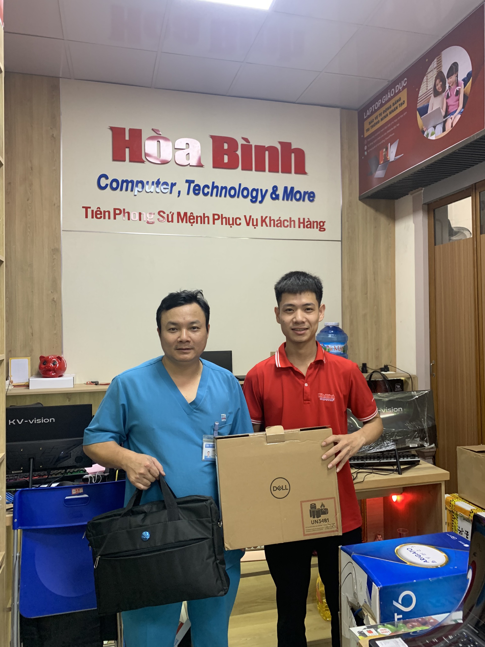 Mua laptop tại Hòa Bình