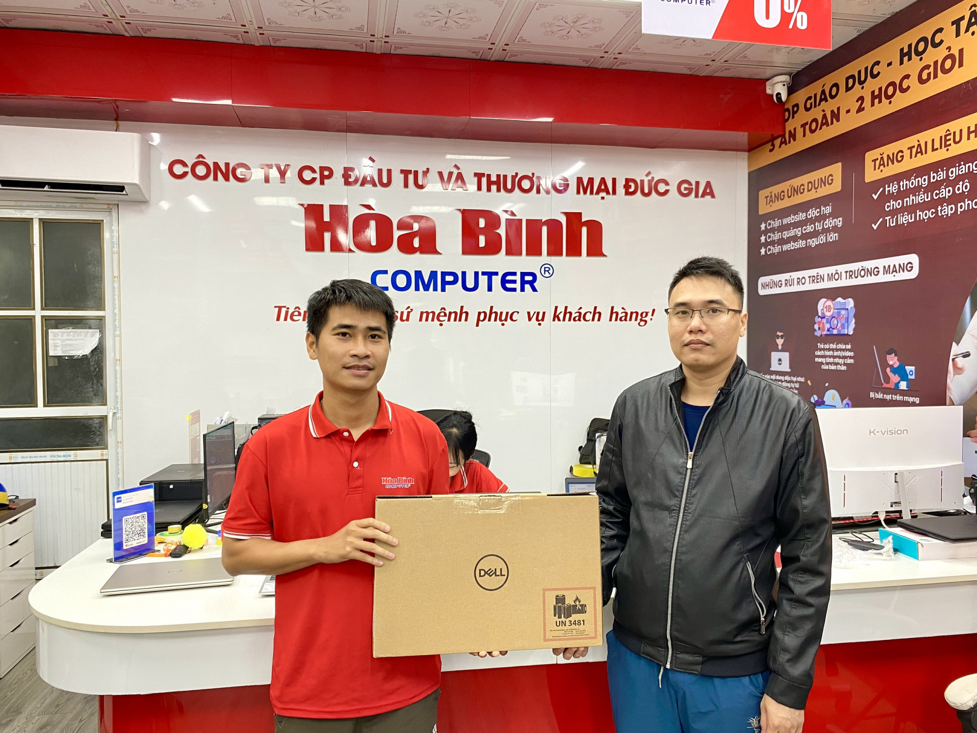 mua laptop tại Hòa Bình Computer