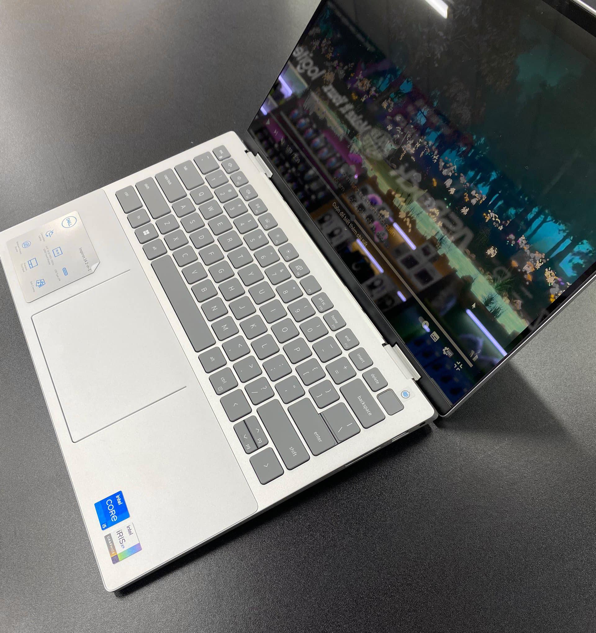 Laptop dell core i7 mới nhất review