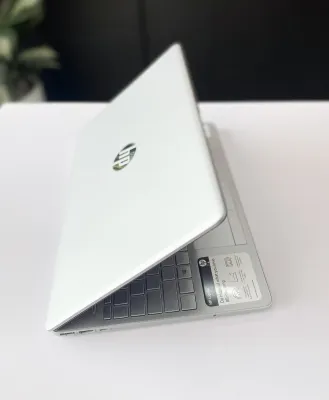 Những laptop dưới 10 triệu đáng mua nhất